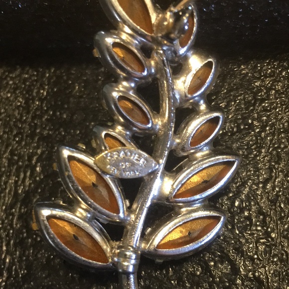 VTG Kramer New York Clear Marquis Rhinestone Pave Silver Brooch Pin Signed - Picture 13 of 16